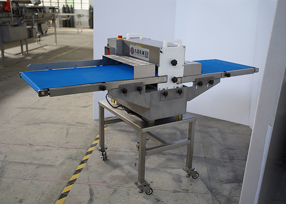 Fresh Meat Strips Cube Cutting Machine With Conveyor 500mm Feeding Width
